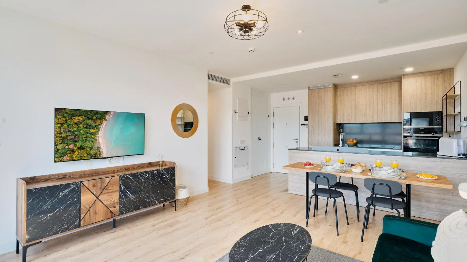 דירה מאלגה Sky Tower By Lovely Rentals ספרד