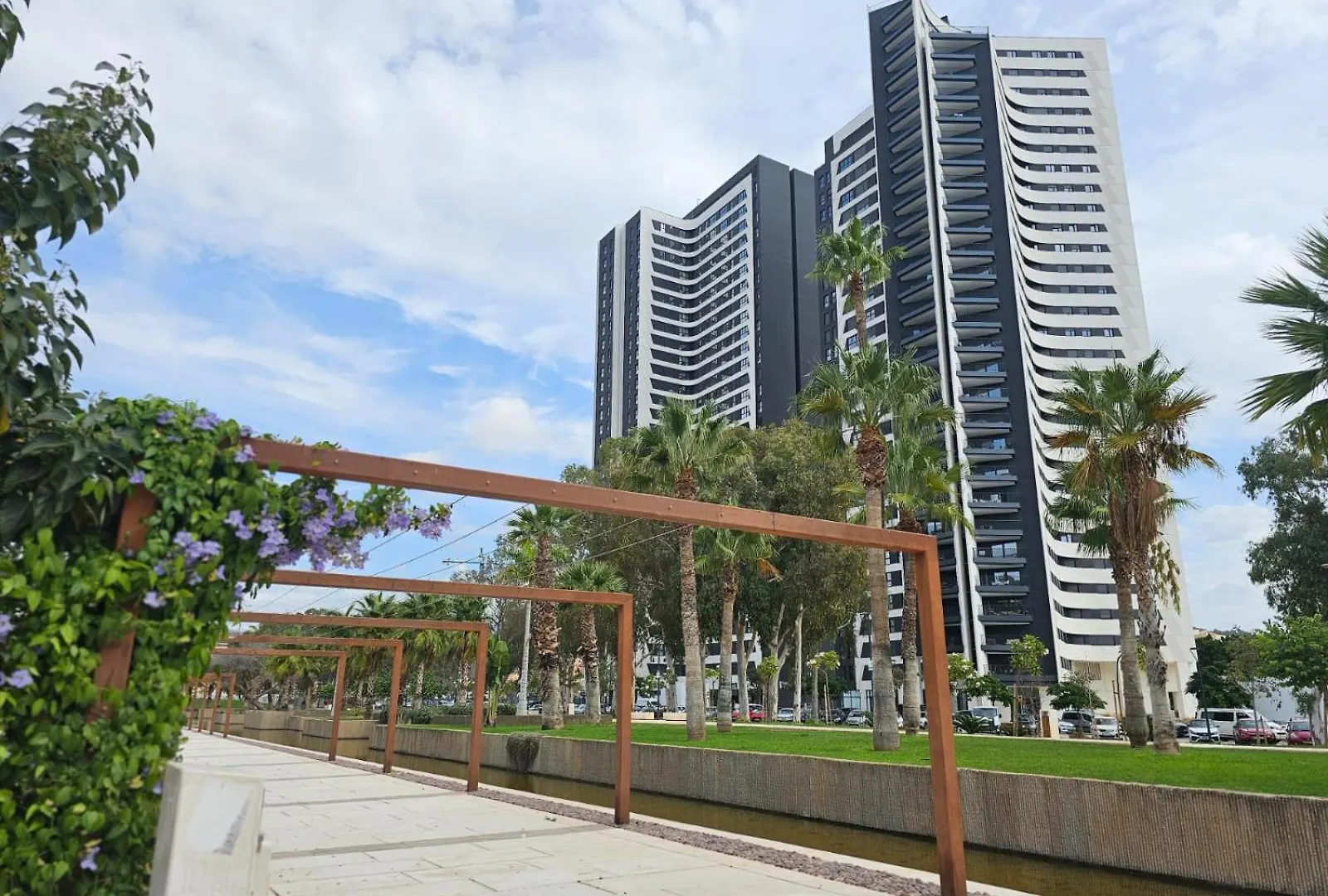 מאלגה Sky Tower By Lovely Rentals ספרד
