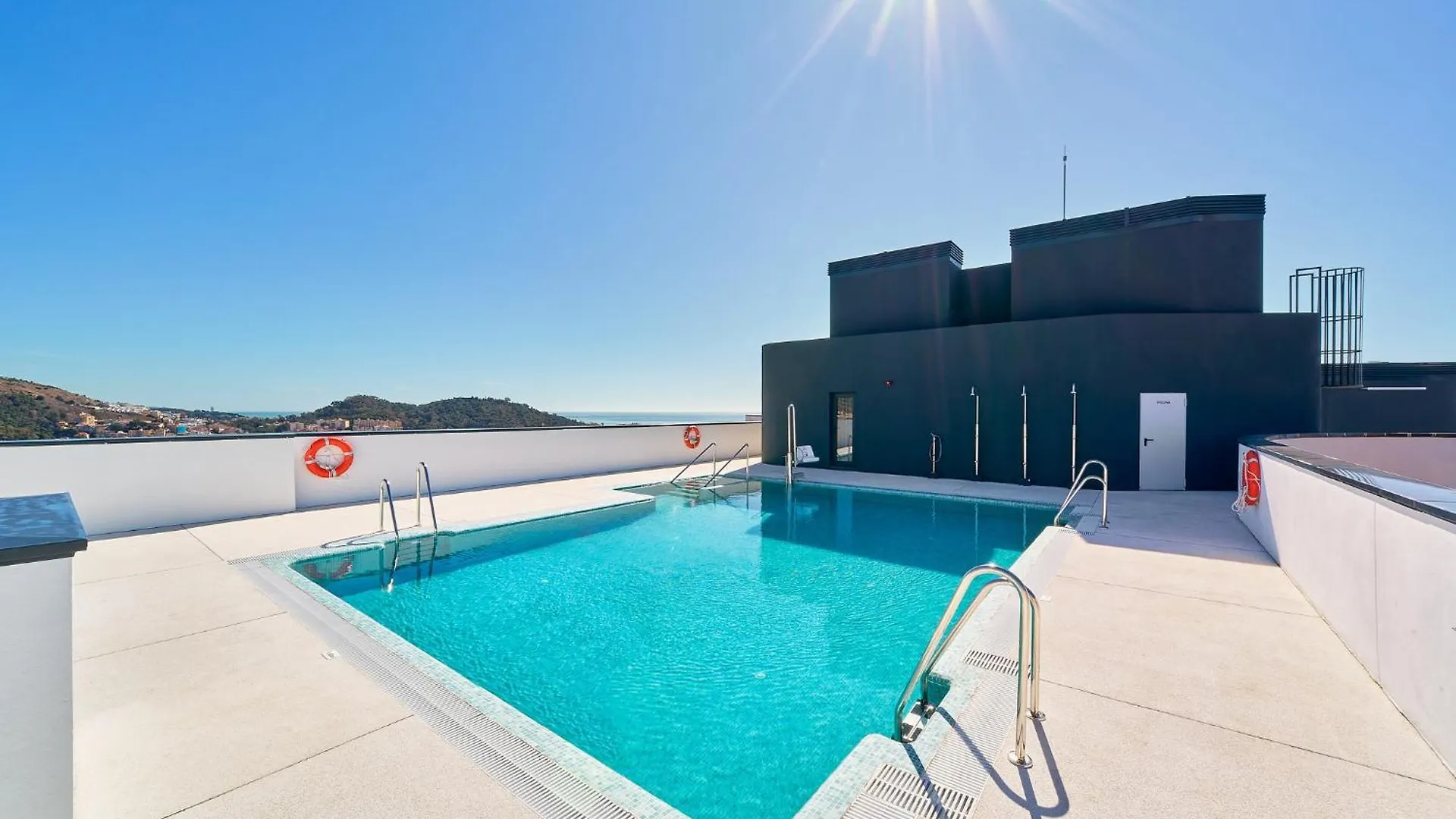 Sky Tower By Lovely Rentals Malaga Apartment